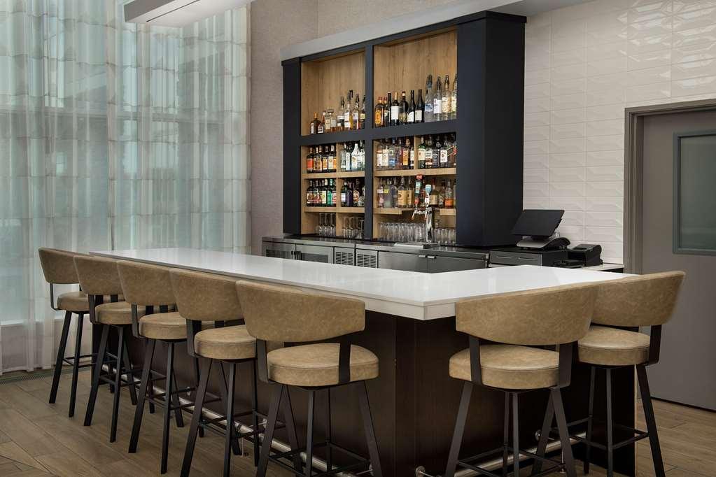 Hampton Inn Warroad Ресторант снимка