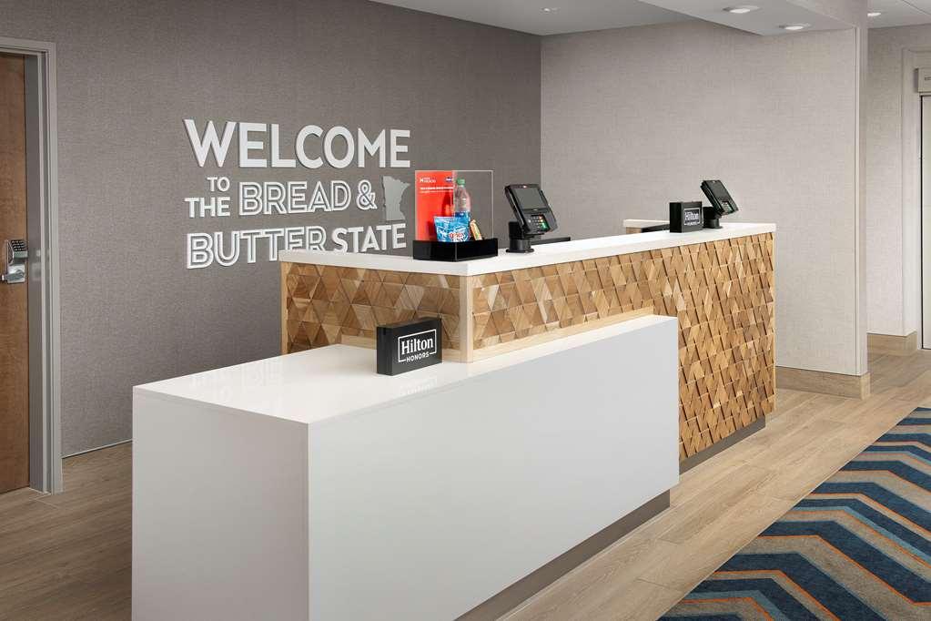 Hampton Inn Warroad Екстериор снимка