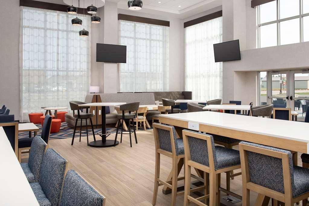 Hampton Inn Warroad Интериор снимка